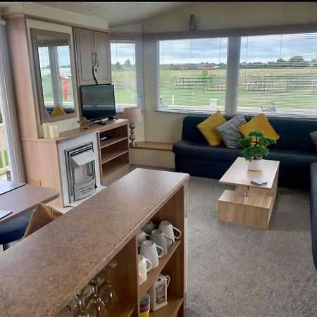 8 Berth 3 Bed Caravan Golden Palm Ml9 Chapel Saint Leonards Exterior photo